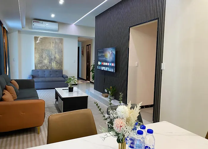 Delux 3bedrooms Seaview Poolview Next To Okada Airport Moa Manila